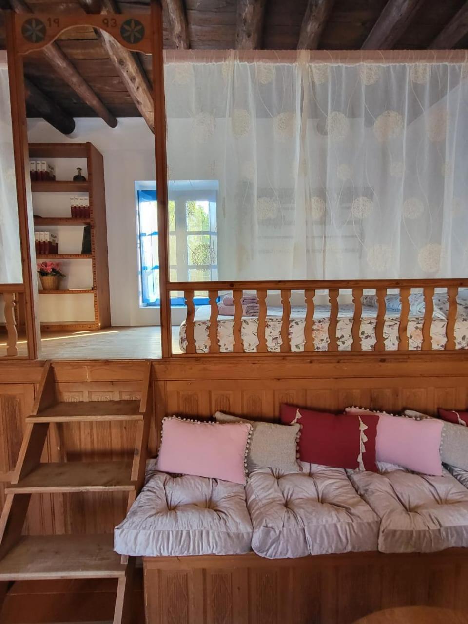 My Sweet Greek Dream - Traditional Home Soroni Екстер'єр фото